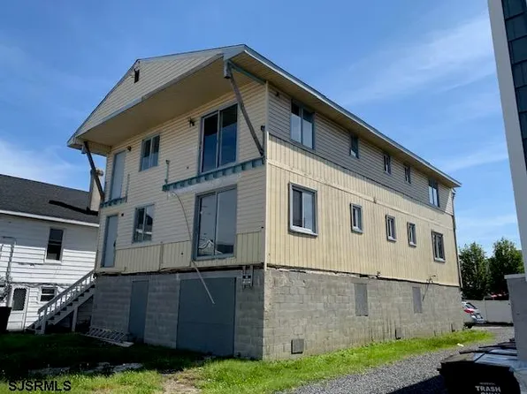 126 N Portland Ave, Ventnor City, NJ 08406