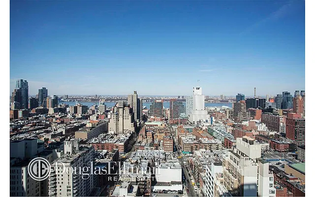 Rented by Douglas Elliman | media 17