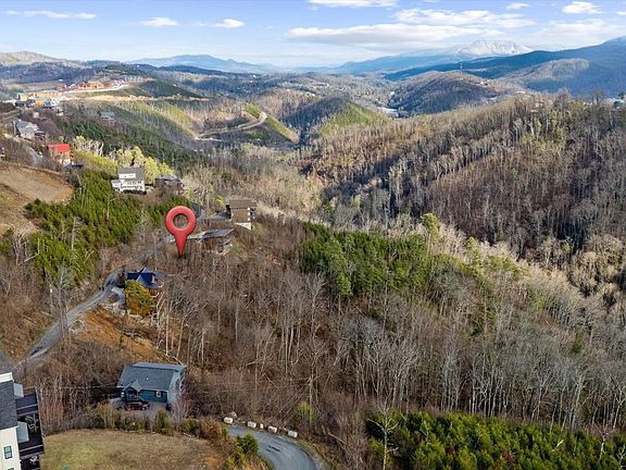 3rd image of 827 Sourwood Dr Lot 278