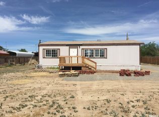 2585 Rawhide St, Silver Springs, NV 89429