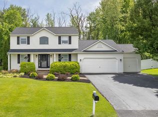 8591 Bayview Dr, Cicero, NY 13039