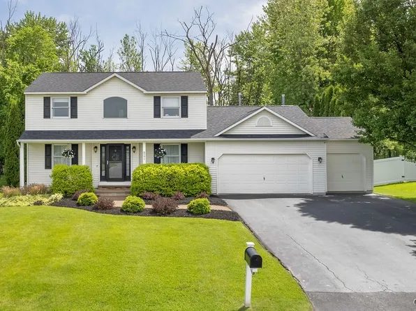 8591 Bayview Dr, Cicero, NY 13039