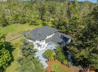 33443 Craig Loop, Cottage Grove, OR 97424