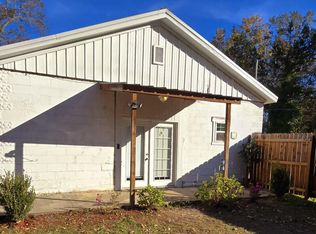 633 E Collins St, Eclectic, AL 36024