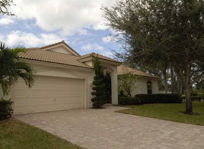 1st image of 3701 E Lake Estates Dr