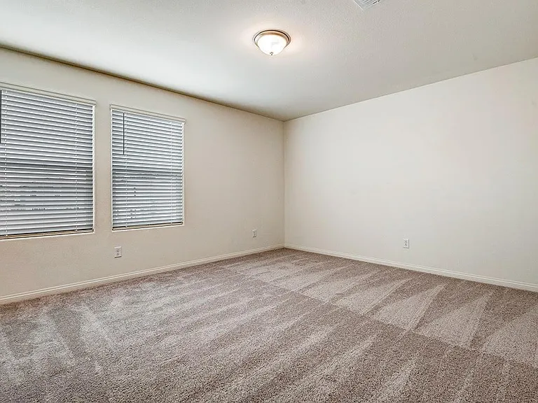 9866 Ravenswood Peak Ave — Photo 17