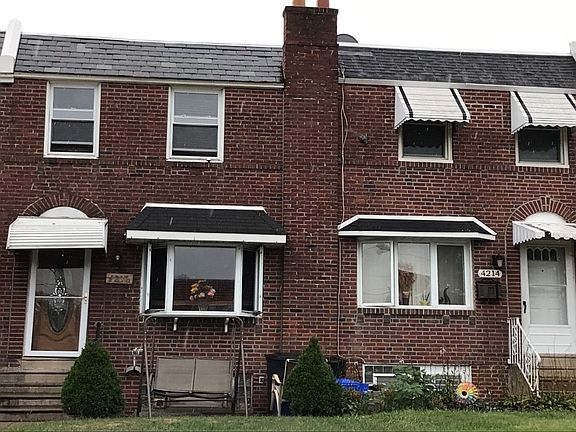 2nd image of 4216 Sheffield Ave
