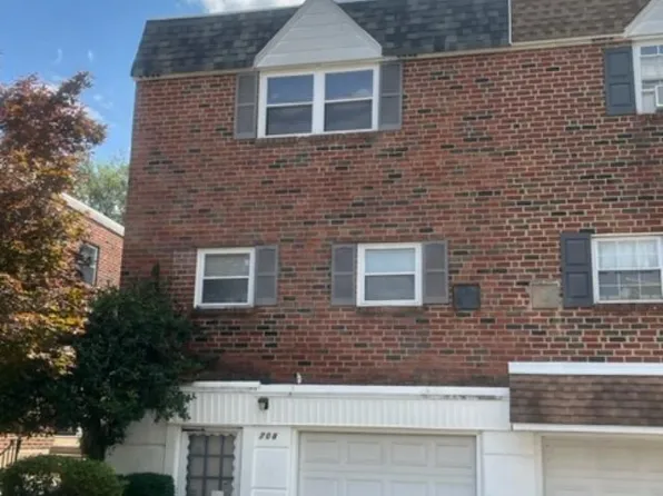 708 Bergen St, Philadelphia, PA 19111