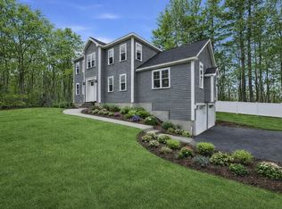 6 Irish Ln, Rutland, MA 01543