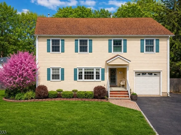 297 Elkwood Ave, New Providence Boro, NJ 07974