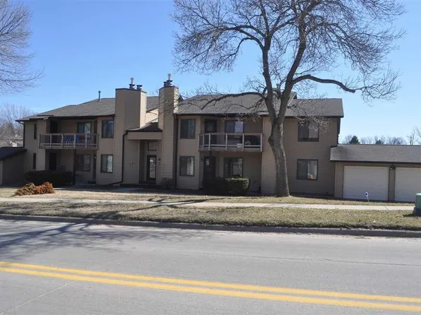 2050 Holiday Rd., 2050 Holiday Rd APT B4, Coralville, IA 52241