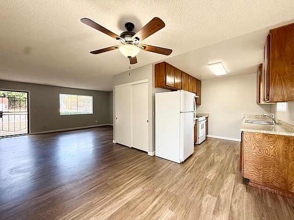 5th image of 2350 Sea Breeze Dr