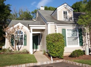395 Terrace Ln, Bedminster, NJ 07921