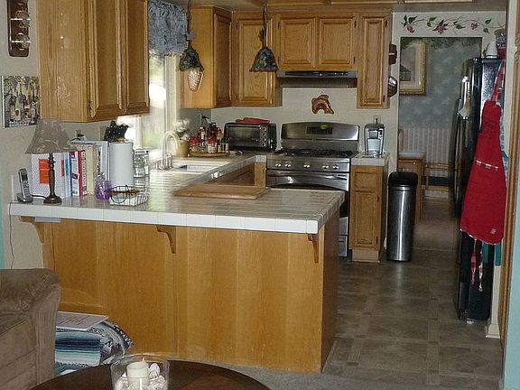 4th image of 24718 Leafwood Dr