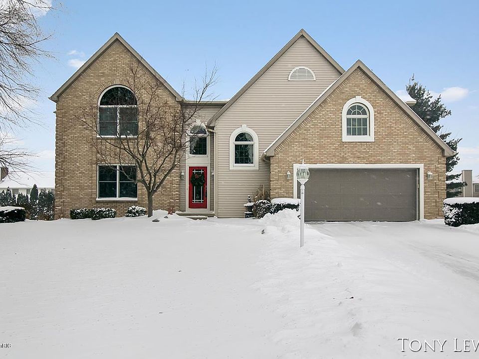 1st image of 1485 Penncross Dr SE