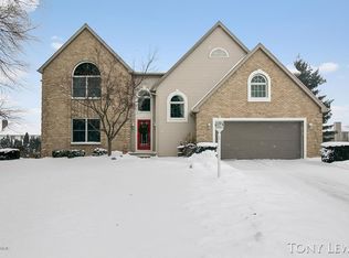 1485 Penncross Dr SE, Caledonia, MI 49316