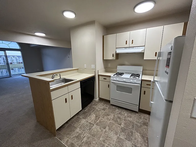 Heatherwood Apartments — Photo 59