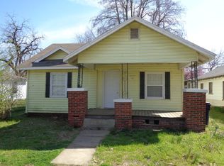 805 W 12th St, Ada, OK 74820