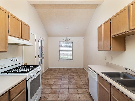 5th image of 10909 Whitehall Dr