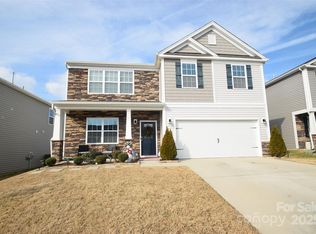 4134 Richard Andrew Dr, Matthews, NC 28105