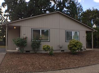 607 S Center St, Newberg, OR 97132