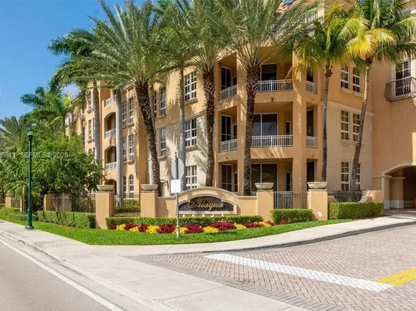 3001 NE 185th St APT 431, Aventura, FL 33180