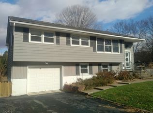 25 Beidleman Rd, Washington, NJ 07882