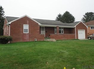 1002 Granger Dr, Johnstown, PA 15905