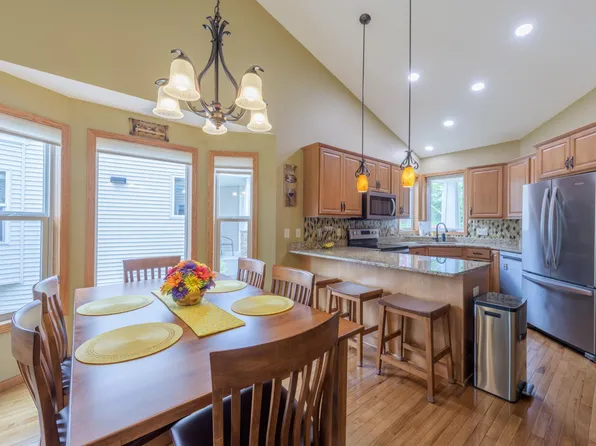 310 23rd Ct S, South Saint Paul, MN 55075