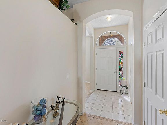 4th image of 8081 Steamboat Springs Dr