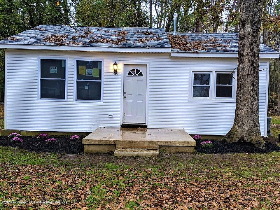 1st image of 901 S Brynwood Dr