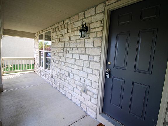 4th image of 5677 Stockton Way
