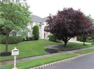 36 Manor House Dr, Cherry Hill, NJ 08003