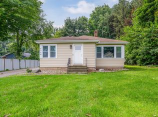 6340 Becht Rd E, Coloma, MI 49038