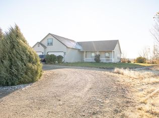 1255 SW Wright Pl, Mountain Home, ID 83647