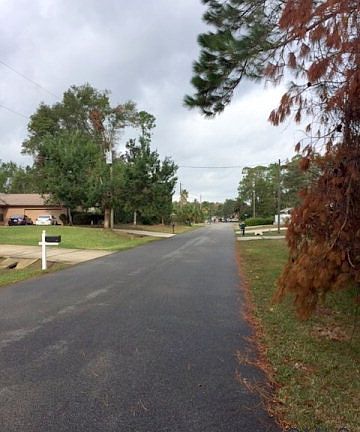 3rd image of 42 Fountain Gate Ln
