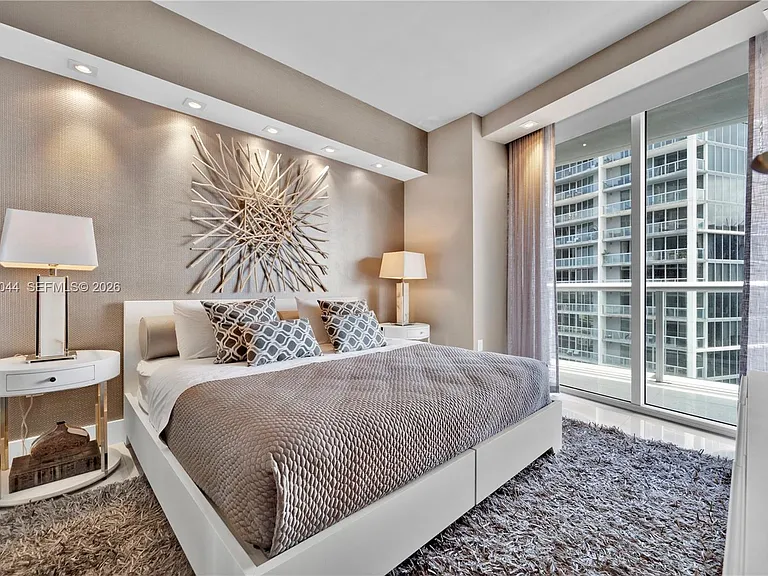 475 Brickell Ave #5013 — Photo 31