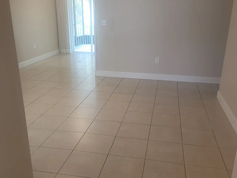 25 Crescent Lake Dr — Photo 5