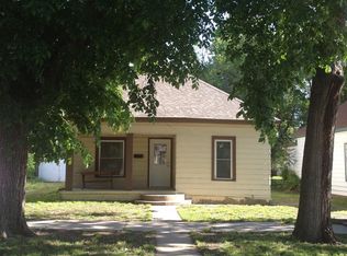 819 E 7th Ave, Hutchinson, KS 67501