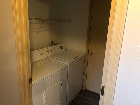 4th image of 16705 E Broadway Ave