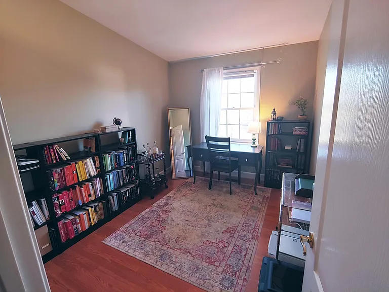 8013 Merry Oaks Ct — Photo 13