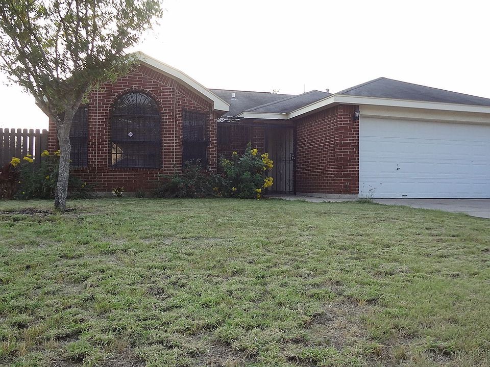 Street View - 2 Car Garage