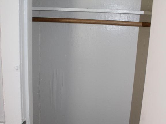 4th image of 106 N Johnson St APT 4