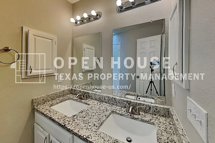 6921 Black Wing Dr — Photo 11