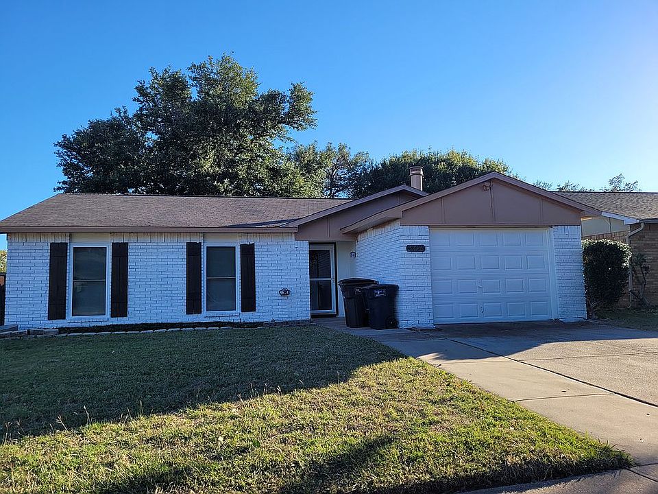 1st image of 3725 Bridalwreath Dr