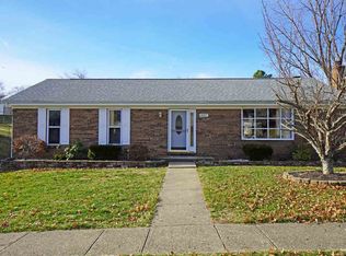 8557 Winthrop Cir, Florence, KY 41042