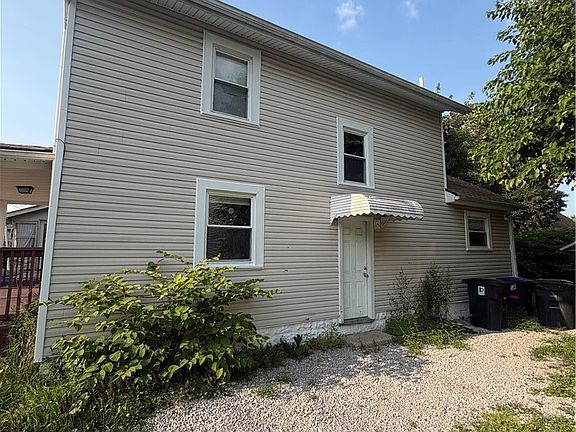 3rd image of 509 Lucy St