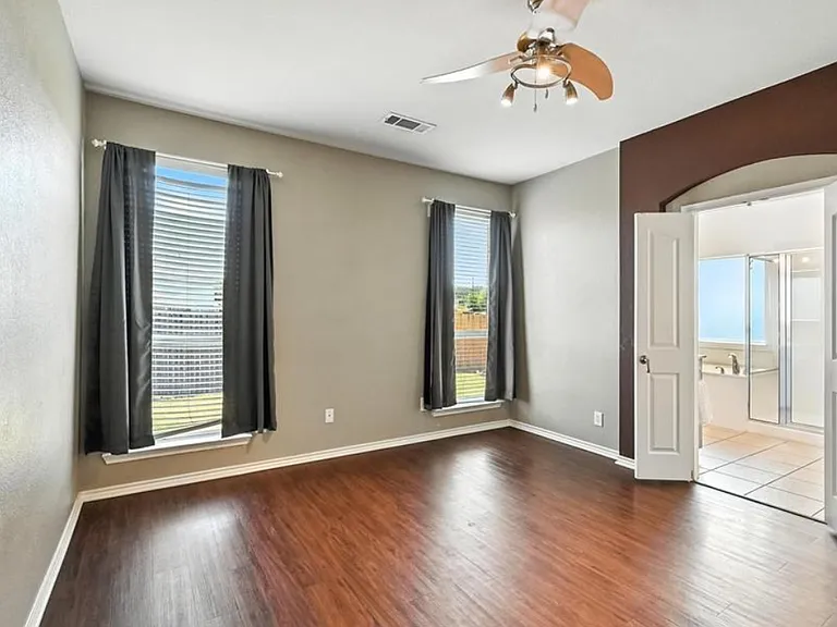 12500 Cottageville Ln — Photo 5