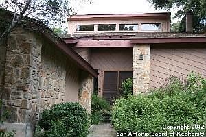 1st image of 615 Walnut Hill St