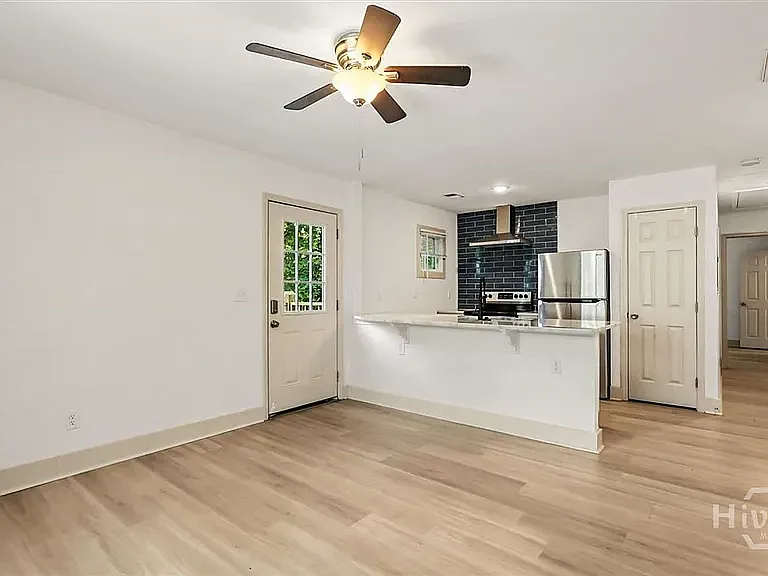 1714 Le Grand St #B — Photo 3